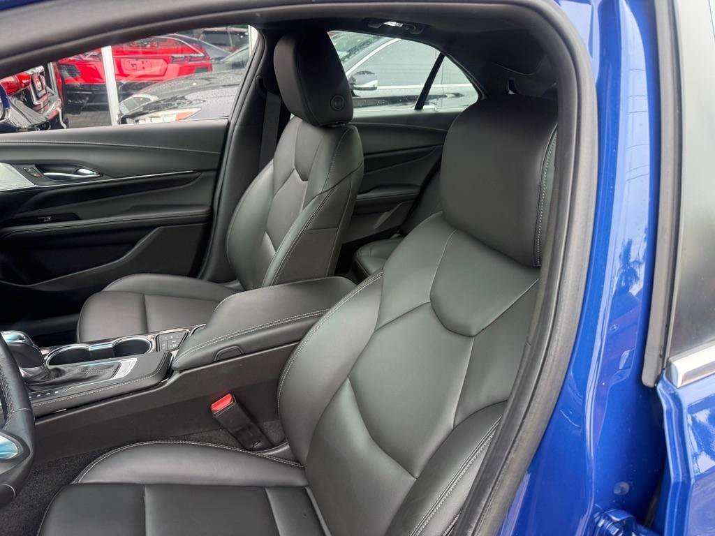 Used 2023 Cadillac CT4 Luxury w/ Sun And Sound Package RWD image 26