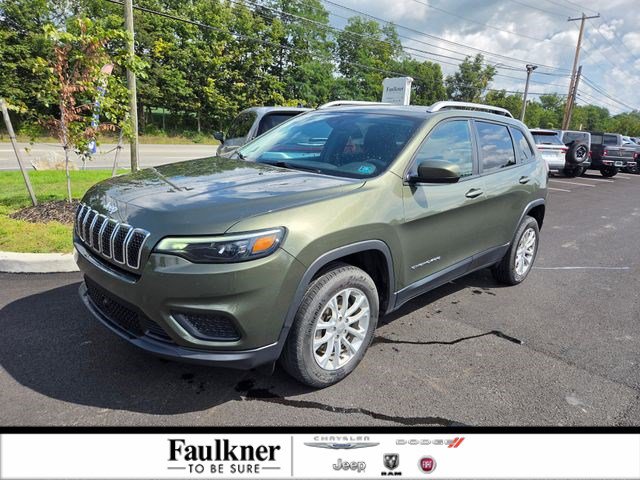 Used 2020 Jeep Cherokee Latitude w/ Advanced Safety Group