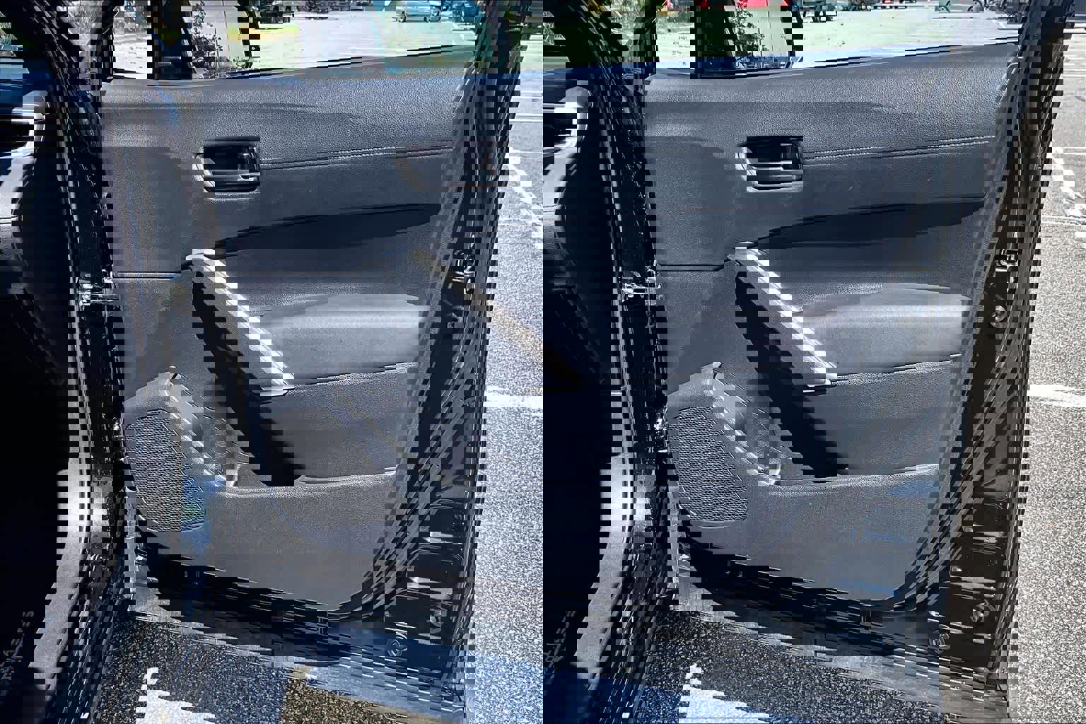 Used 2024 Toyota Corolla Cross SE image 23