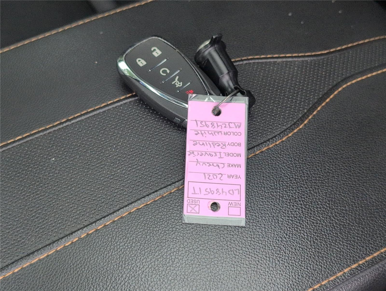 Used 2021 Chevrolet Traverse Premier w/ Redline Edition FWD image 12