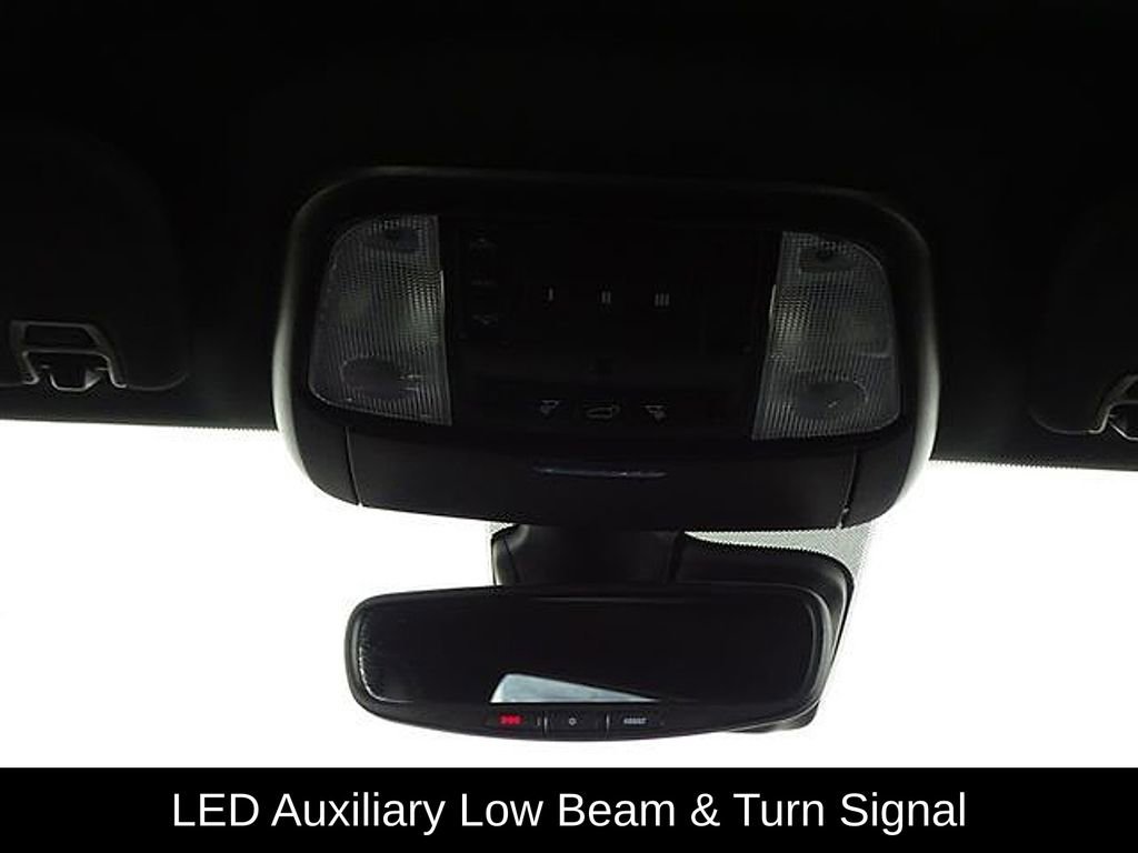 Used 2024 Dodge Durango GT AWD/4WD image 35