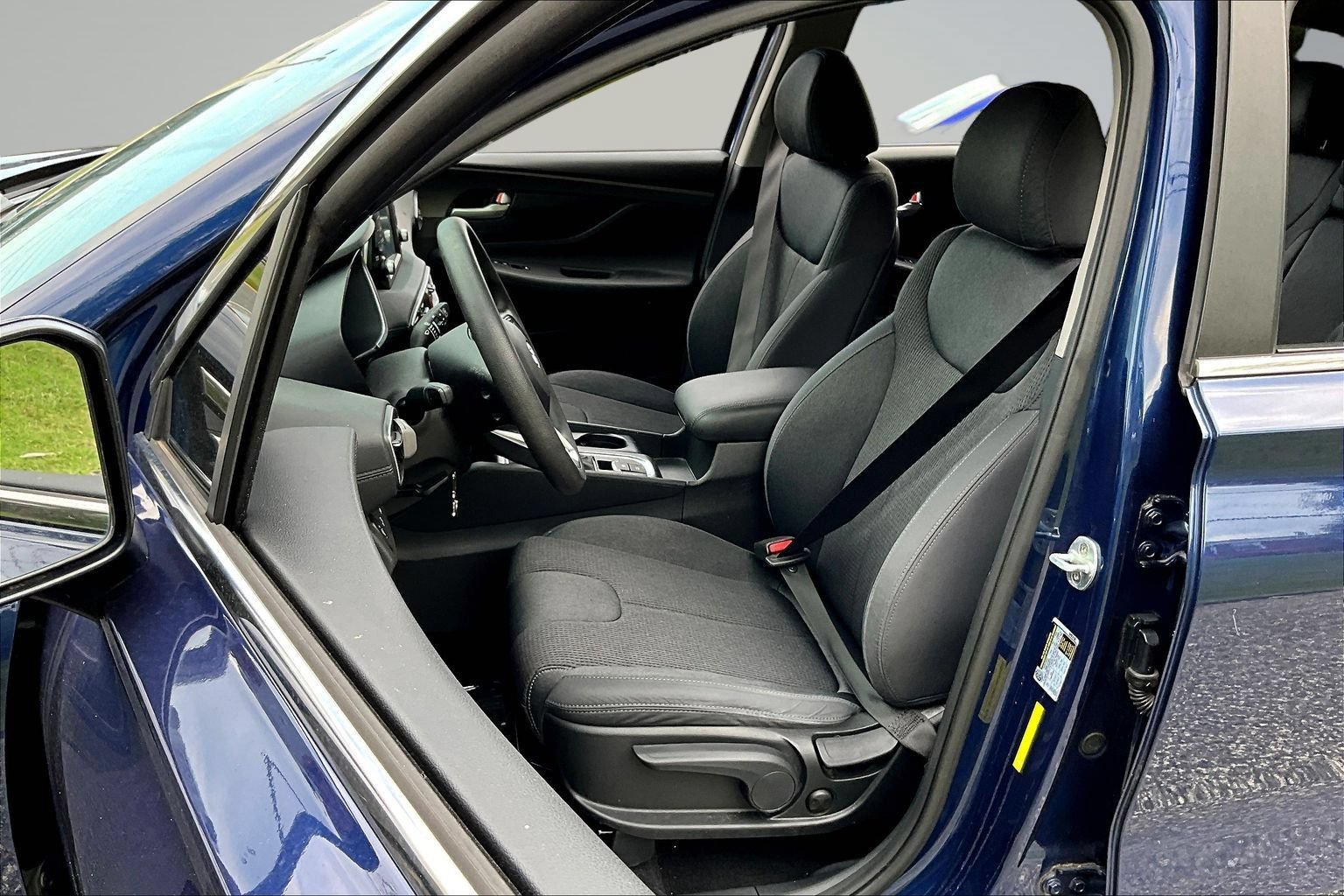 Used 2019 Hyundai Santa Fe SE FWD image 19