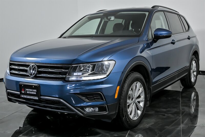 Used 2018 Volkswagen Tiguan S w/ Front Fog Lights Package FWD image 5