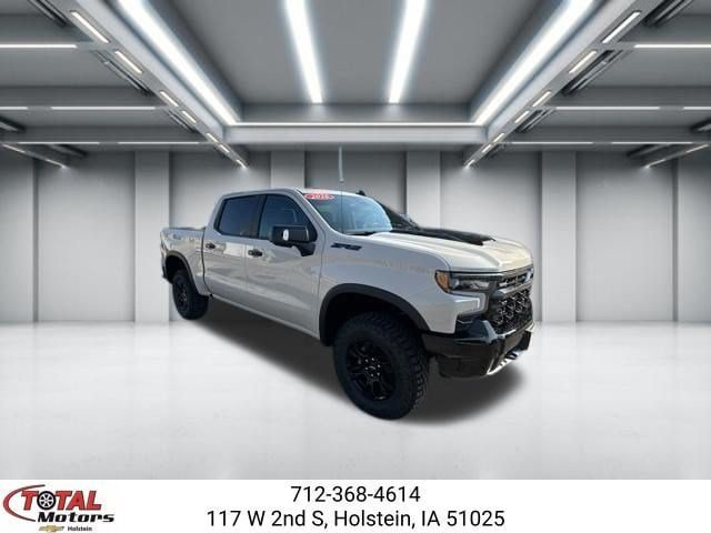 New 2026 Chevrolet Silverado 1500 ZR2 w/ Dark Appearance Package AWD/4WD image 2