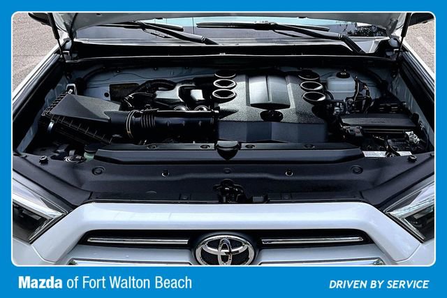 Used 2024 Toyota 4Runner Limited AWD/4WD image 29