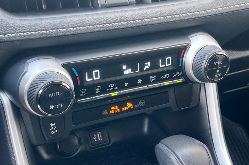 Certified 2025 Toyota RAV4 XLE image 22