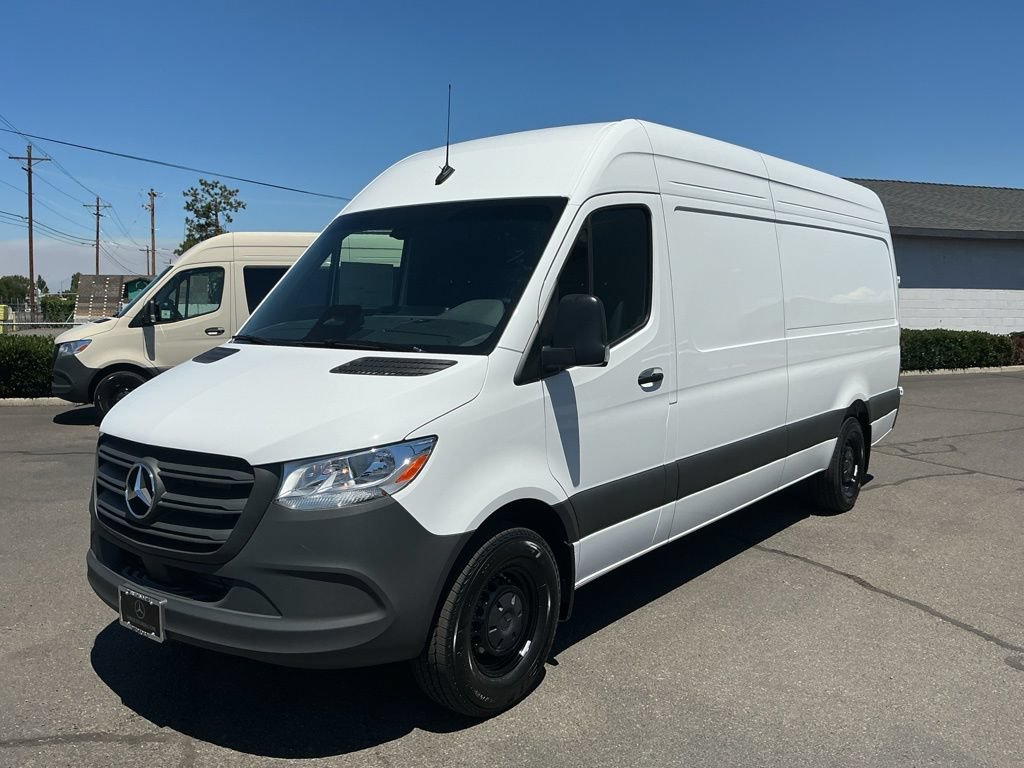 New 2026 Mercedes-Benz Sprinter 2500