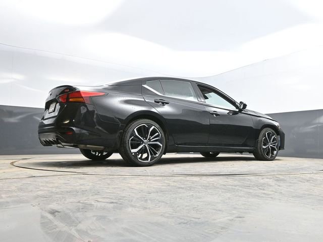 Used 2025 Nissan Altima 2.5 SR image 48