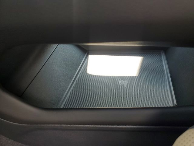 New 2026 Volkswagen Atlas Cross Sport SE image 33