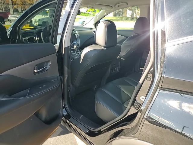 Used 2024 Nissan Murano SV w/ SV Midnight Edition Package image 27