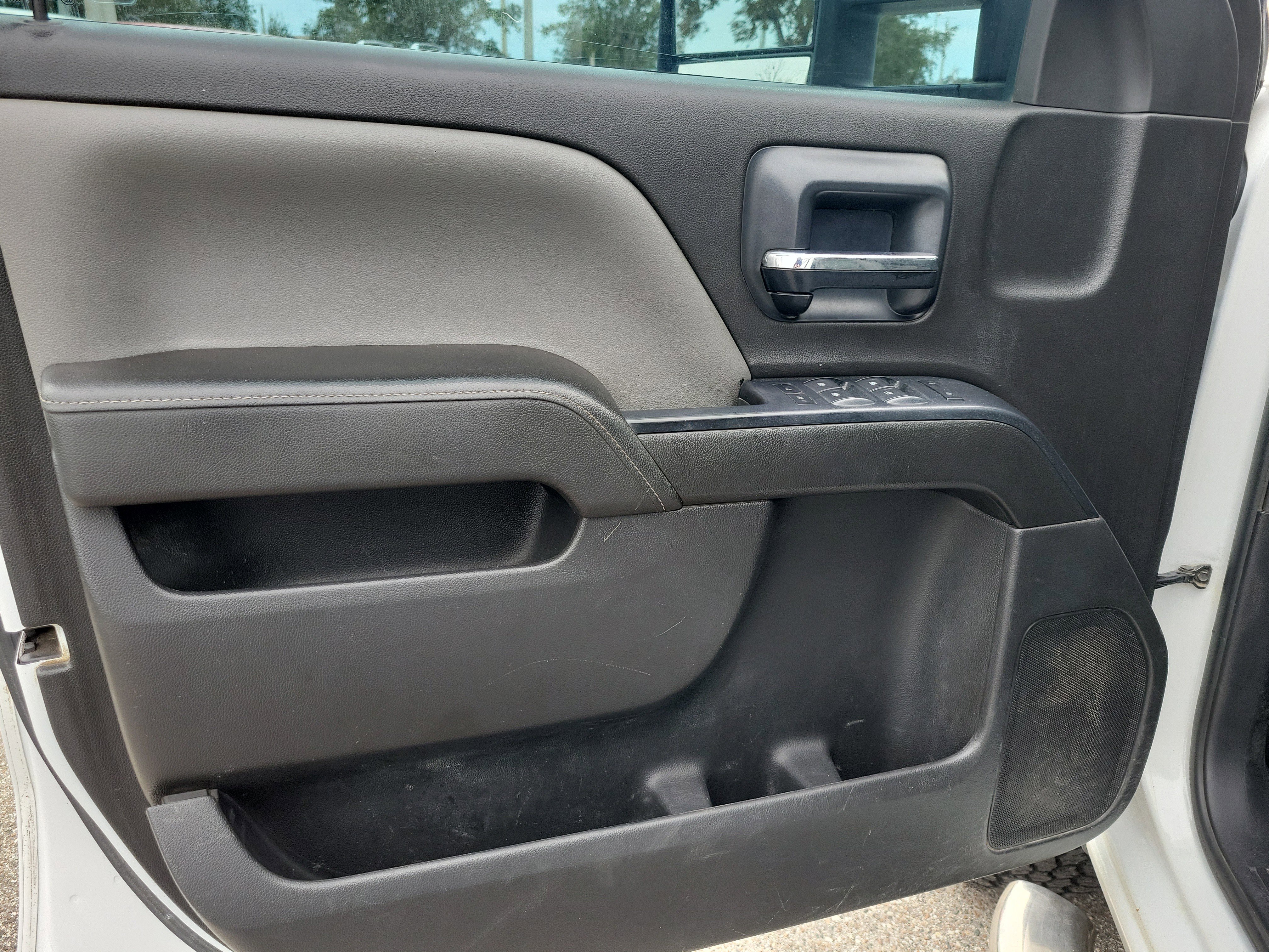 Used 2015 Chevrolet Silverado 2500 W/T image 19