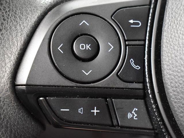 Used 2020 Toyota RAV4 XLE image 25