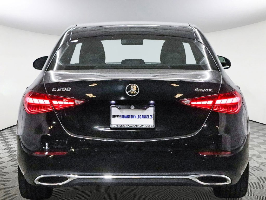 Used 2025 Mercedes-Benz C 300 4MATIC Sedan image 5