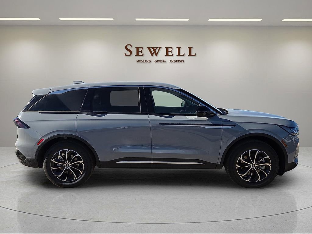 New 2026 Lincoln Nautilus Premier AWD/4WD image 5