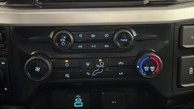Used 2024 Ford F250 XL w/ XL Chrome Package image 18
