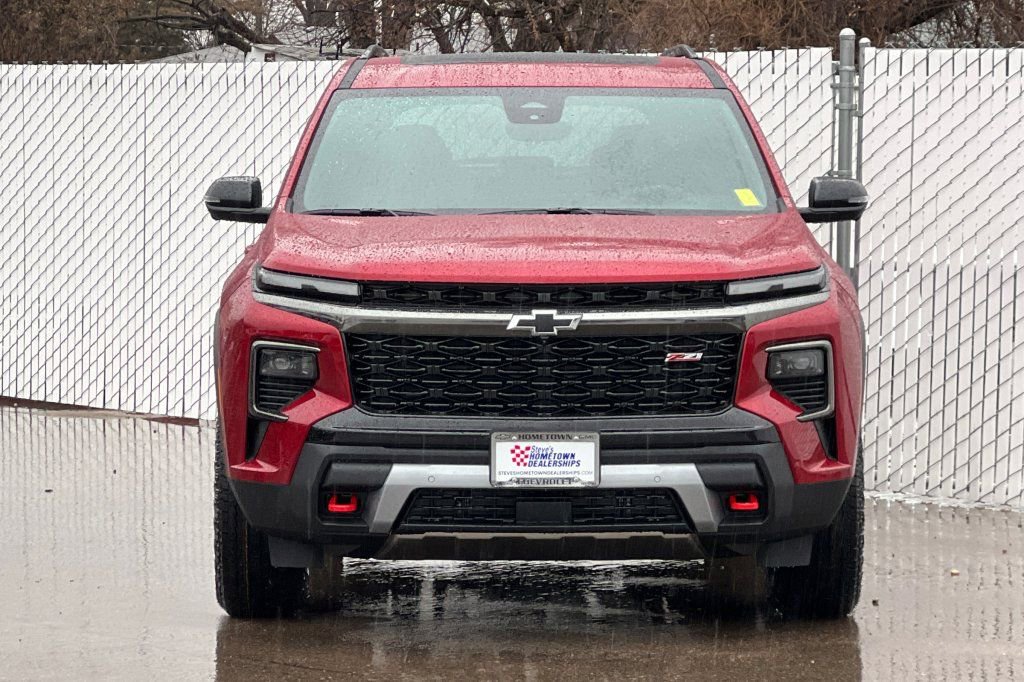 New 2026 Chevrolet Traverse Z71 w/ Enhanced Driving Package image 6