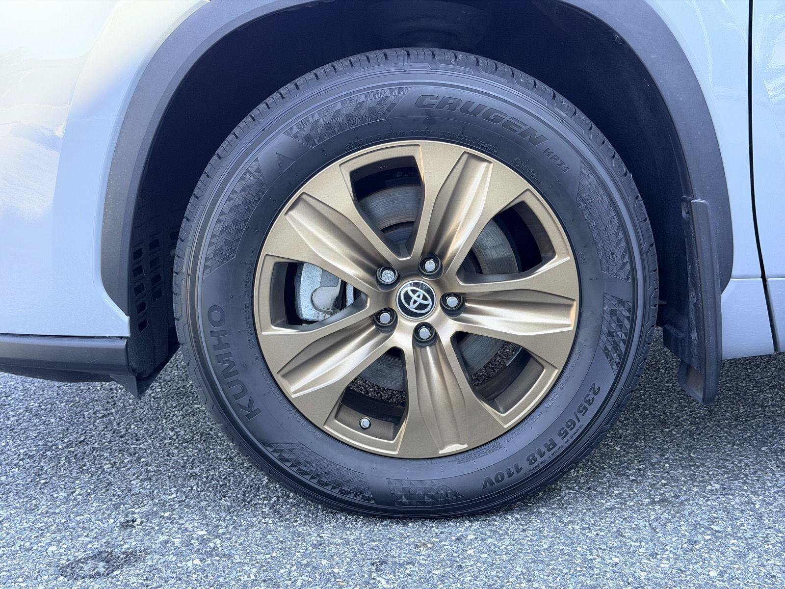 Used 2022 Toyota Highlander Bronze Edition AWD/4WD image 28