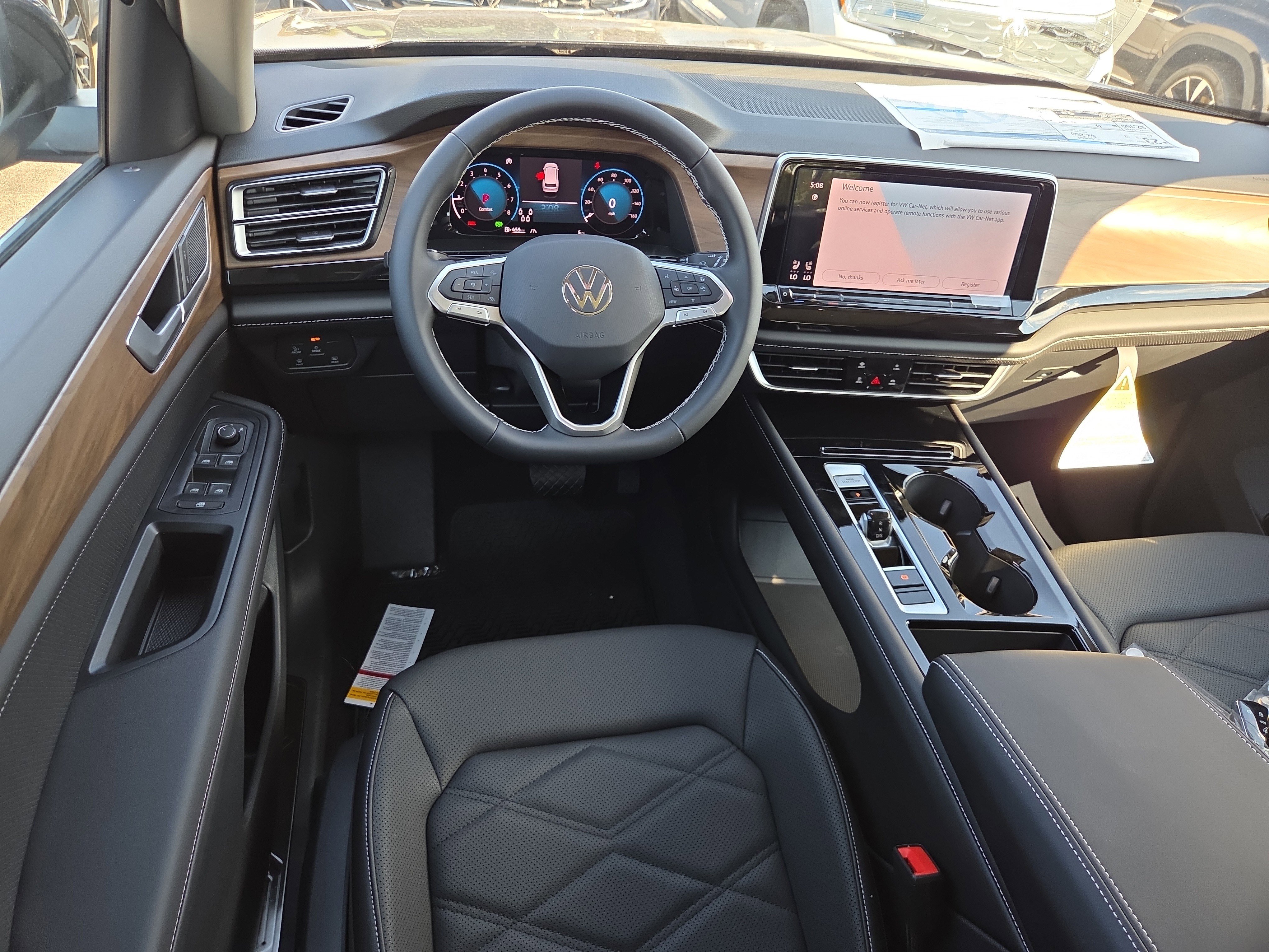 New 2026 Volkswagen Atlas SE image 6