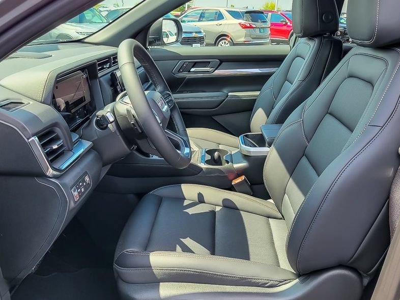New 2026 GMC Terrain Elevation w/ Elevation Premium Package AWD/4WD image 9