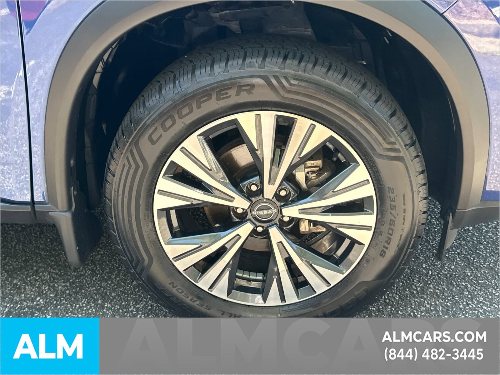 Used 2023 Nissan Rogue SV AWD/4WD image 14