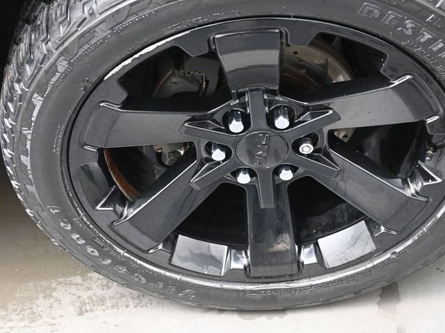 Used 2017 GMC Sierra 1500 SLT w/ SLT Premium Package image 29