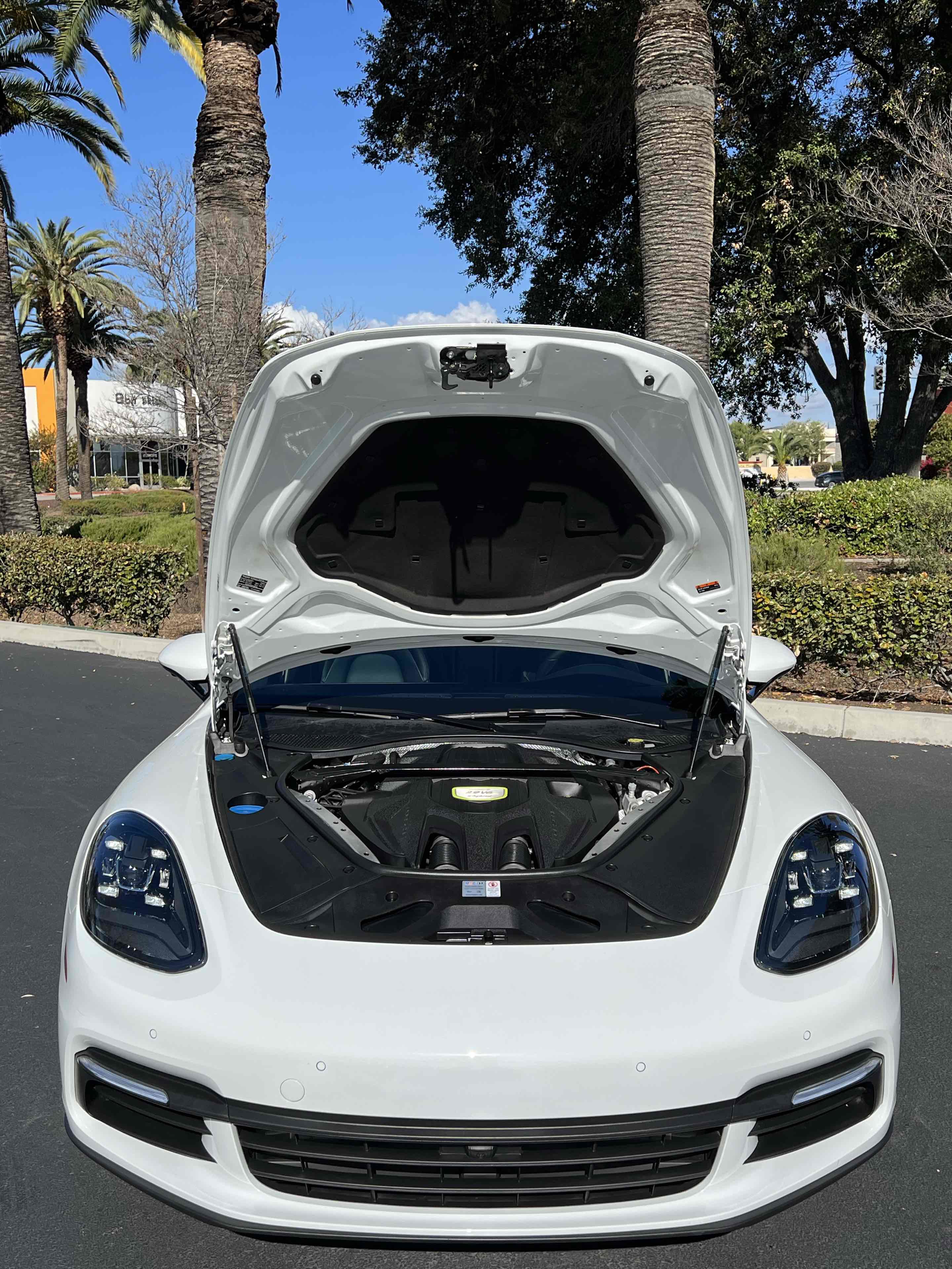 Used 2020 Porsche Panamera 4 image 83