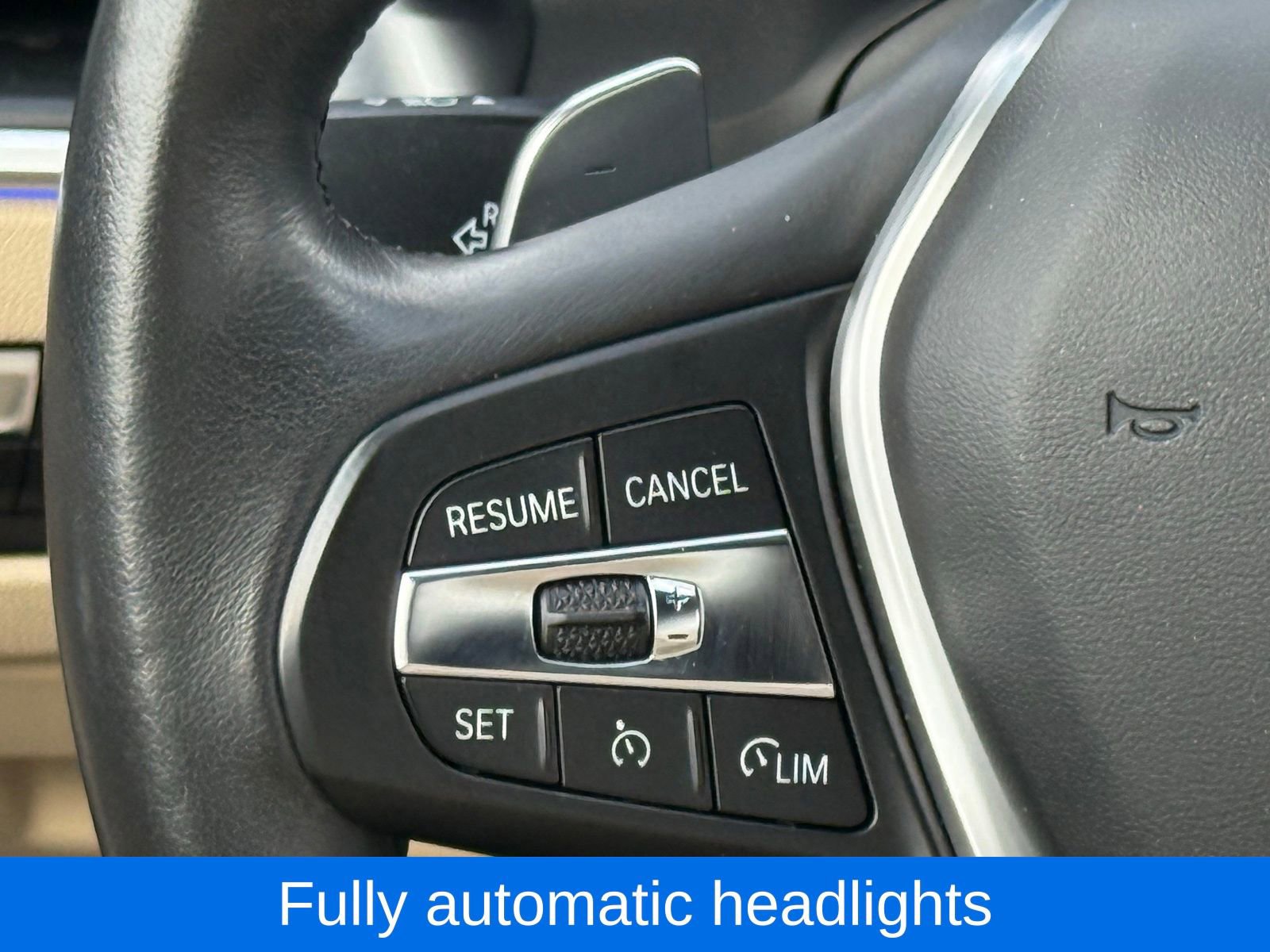 Used 2020 BMW 330i xDrive Sedan w/ Premium Package image 35