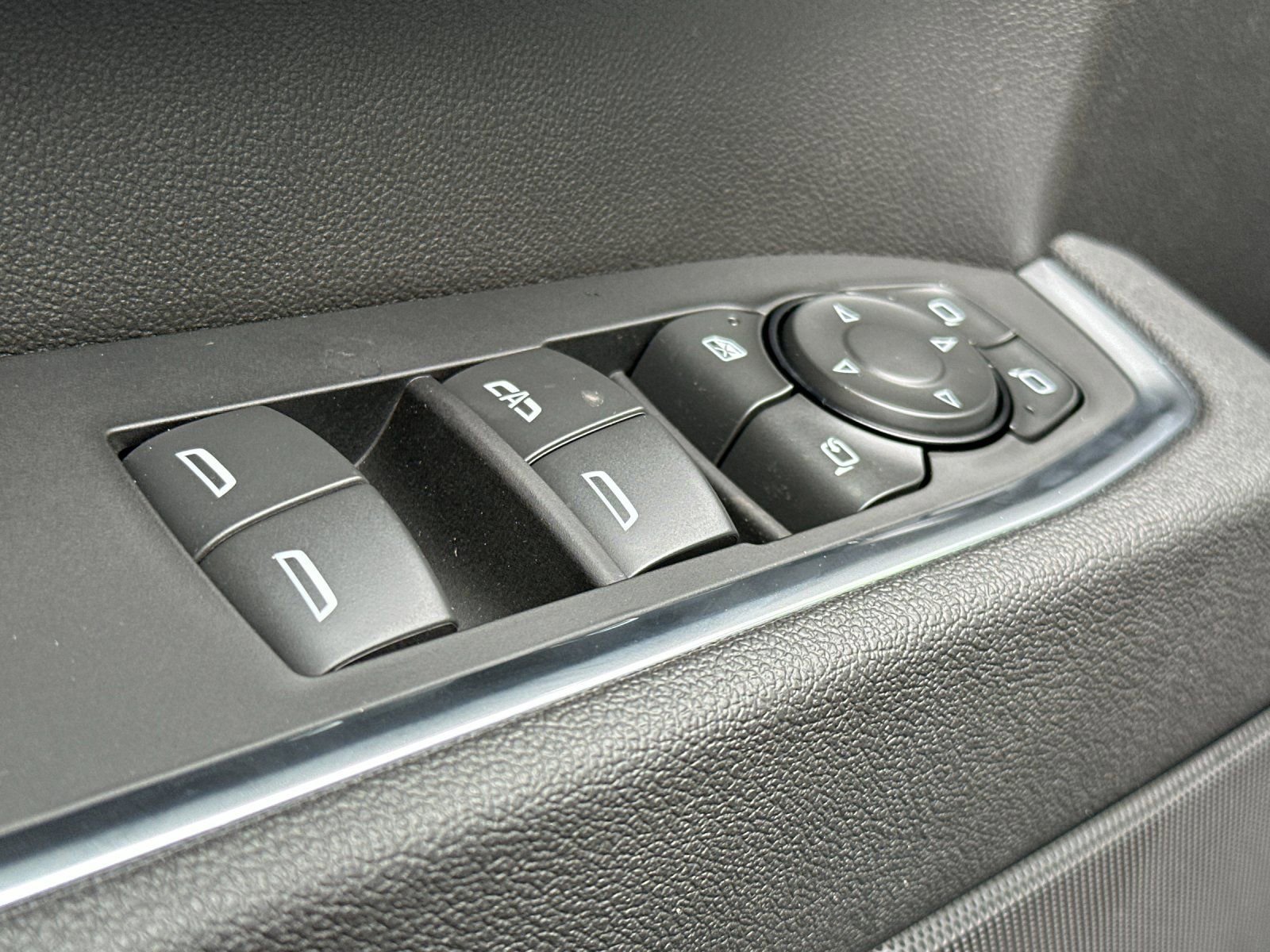 New 2025 Chevrolet Silverado 2500 LT w/ All Star Edition image 12