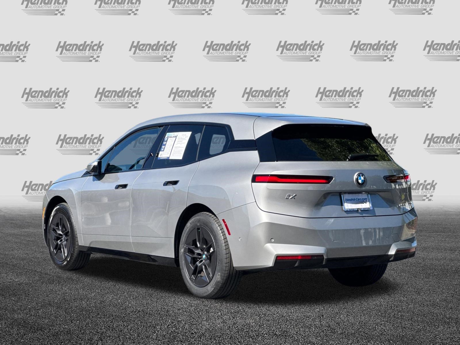 Used 2026 BMW iX xDrive45 AWD/4WD image 7
