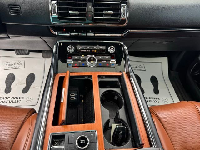 Used 2019 Lincoln Navigator L Reserve w/ Cargo Package AWD/4WD image 34