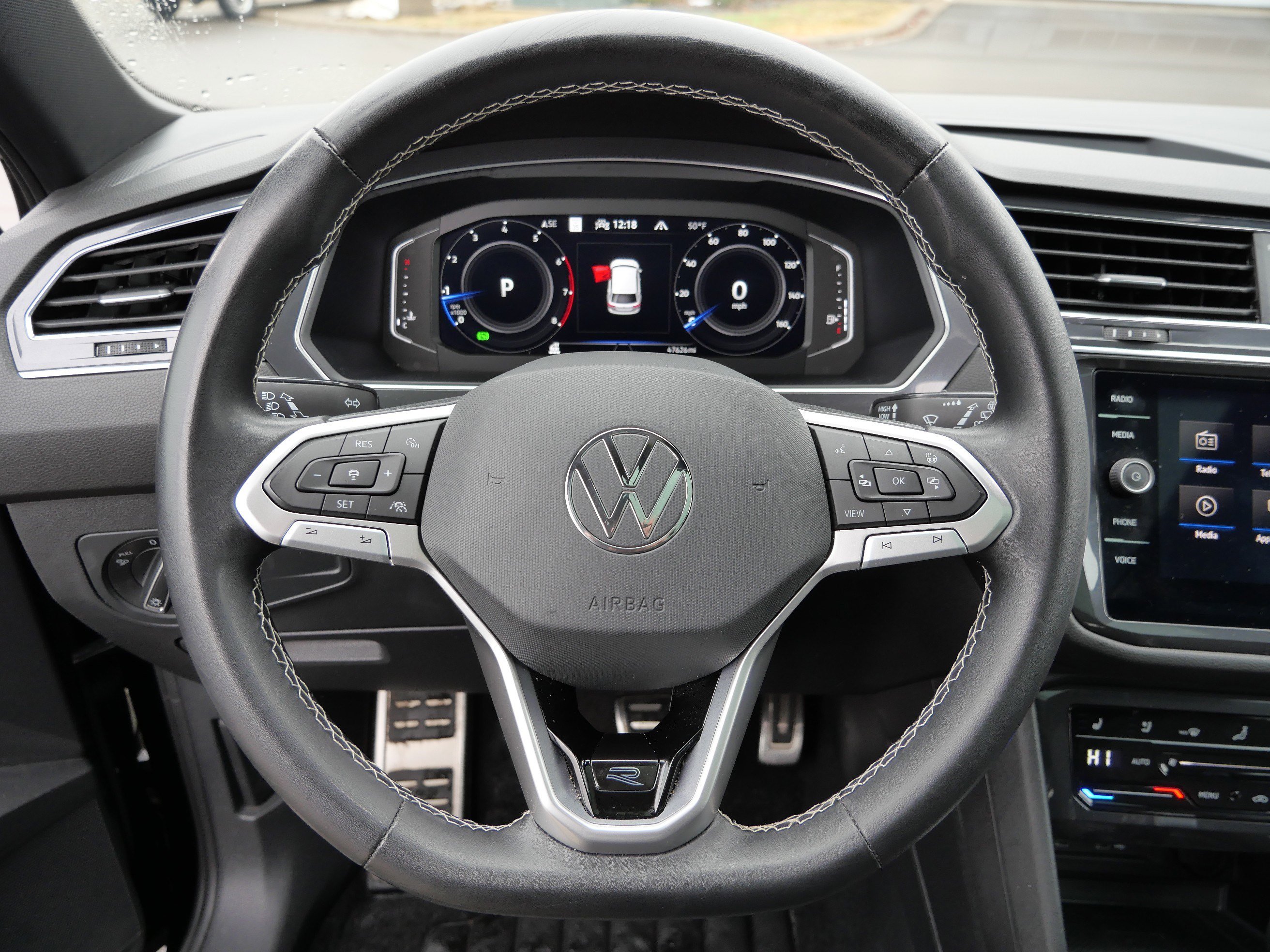 Used 2023 Volkswagen Tiguan SEL R-Line image 27