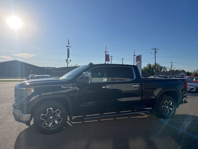 Used 2023 GMC Sierra 1500 SLT w/ SLT Premium Plus Package image 7