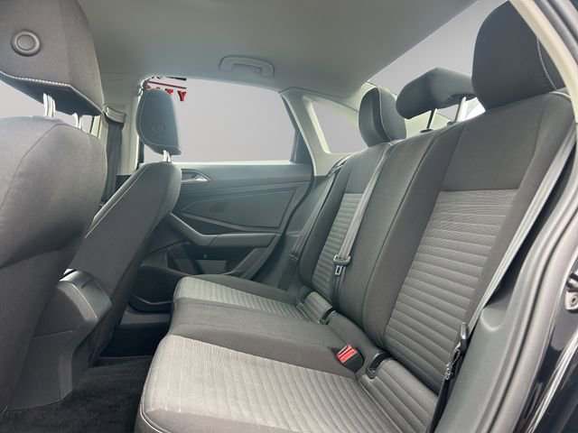 Used 2022 Volkswagen Jetta S image 15