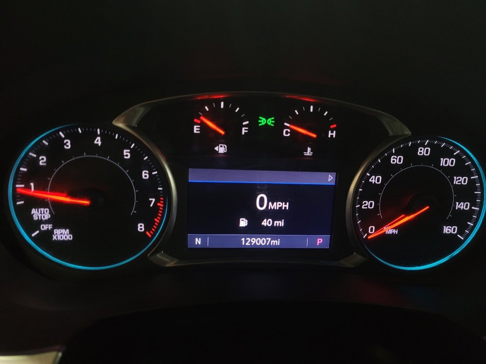 Used 2020 Chevrolet Traverse LT image 23