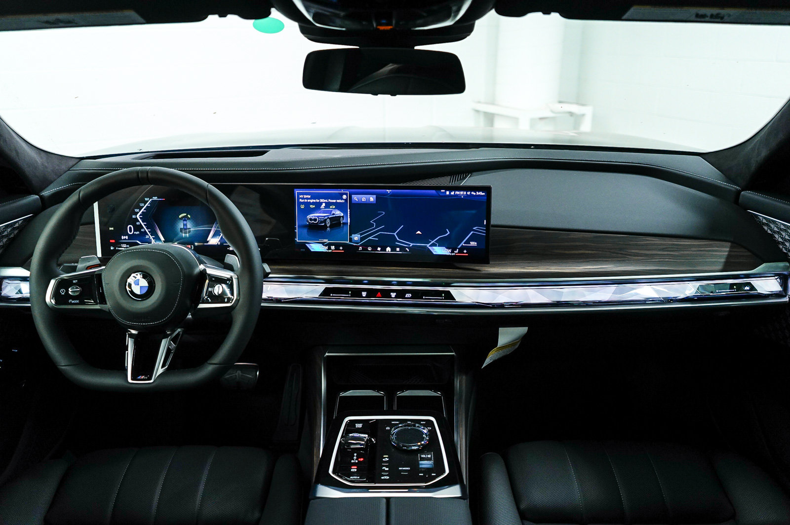 New 2026 BMW 760i xDrive w/ Executive Package AWD/4WD image 12