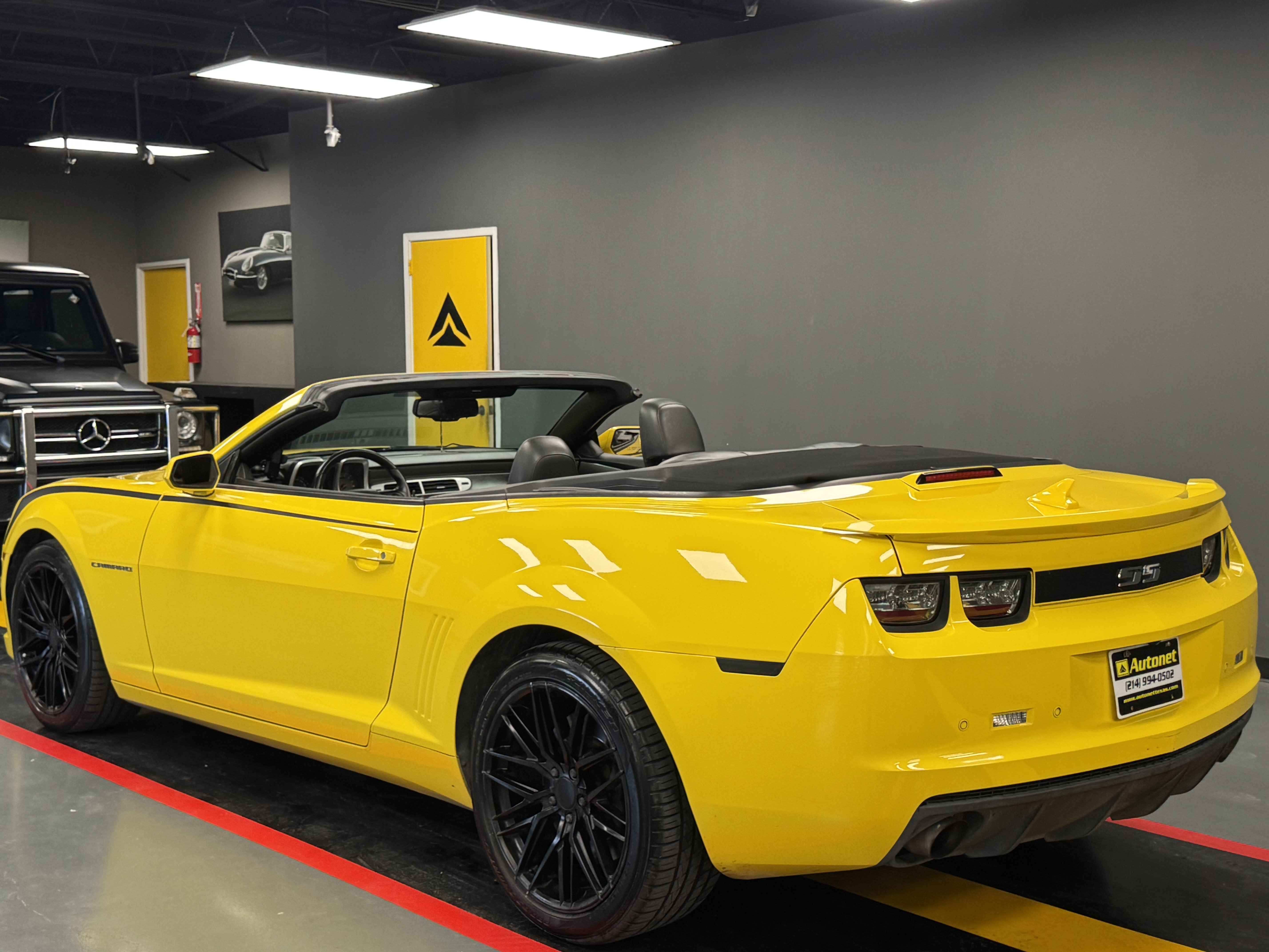 Used 2012 Chevrolet Camaro SS image 4