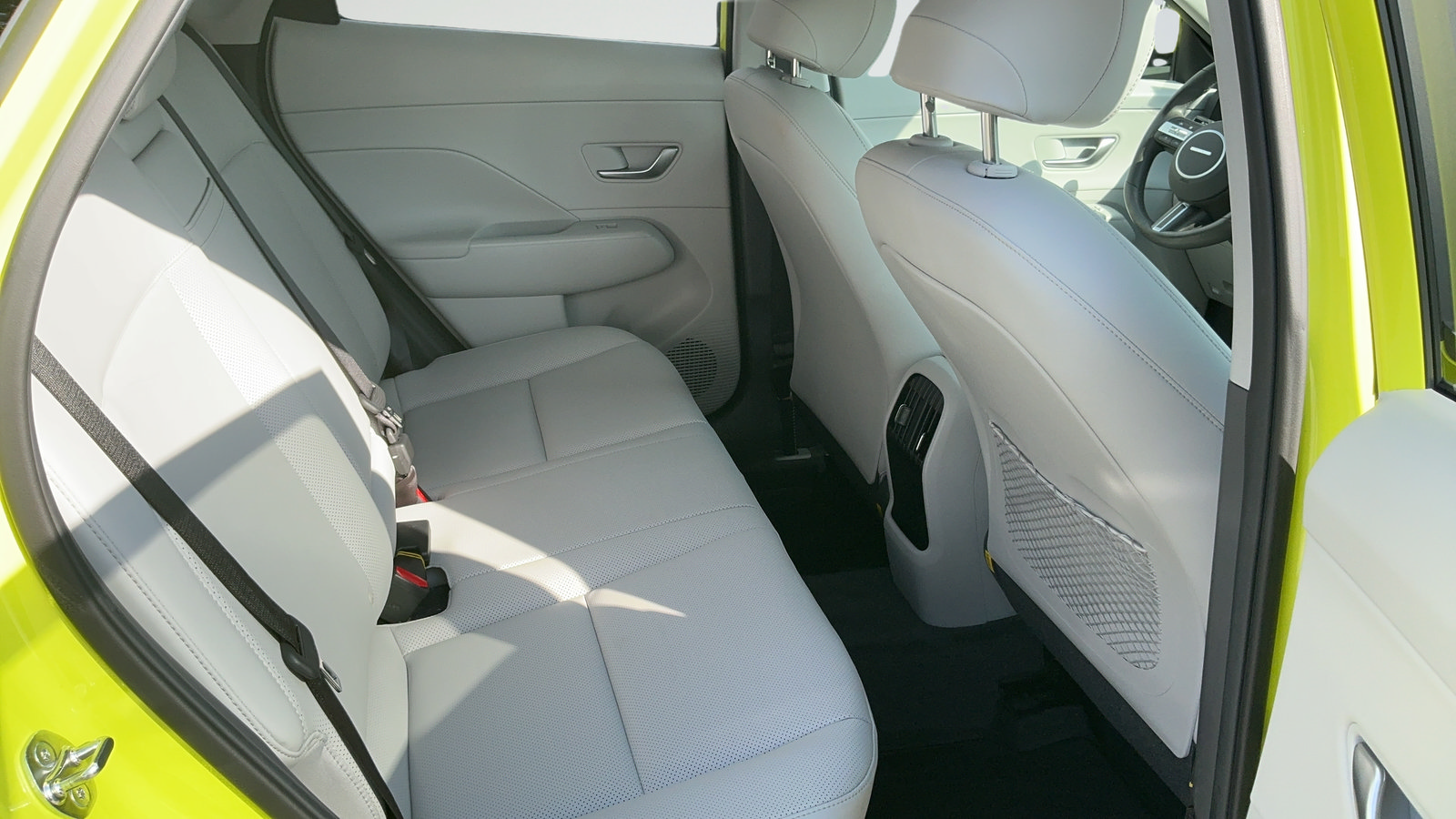 Used 2024 Hyundai Kona Limited FWD image 39