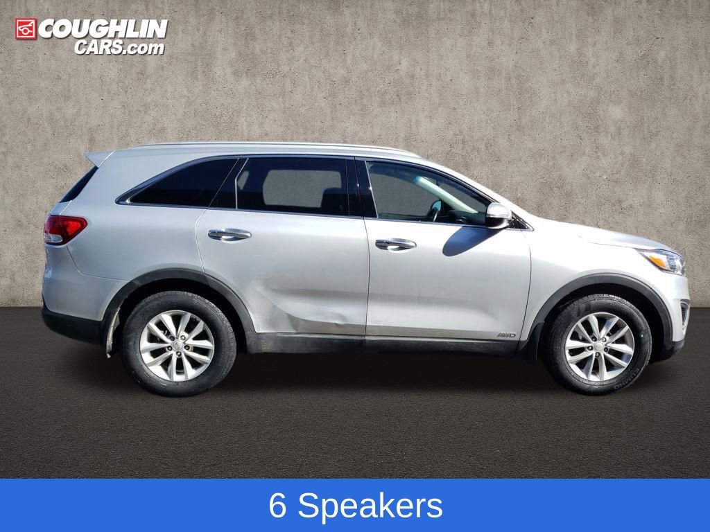 Used 2017 Kia Sorento AWD w/ LX Convenience Package image 10
