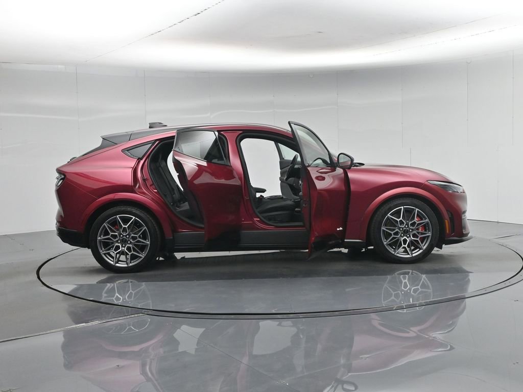 Used 2025 Ford Mustang Mach-E GT AWD/4WD image 4