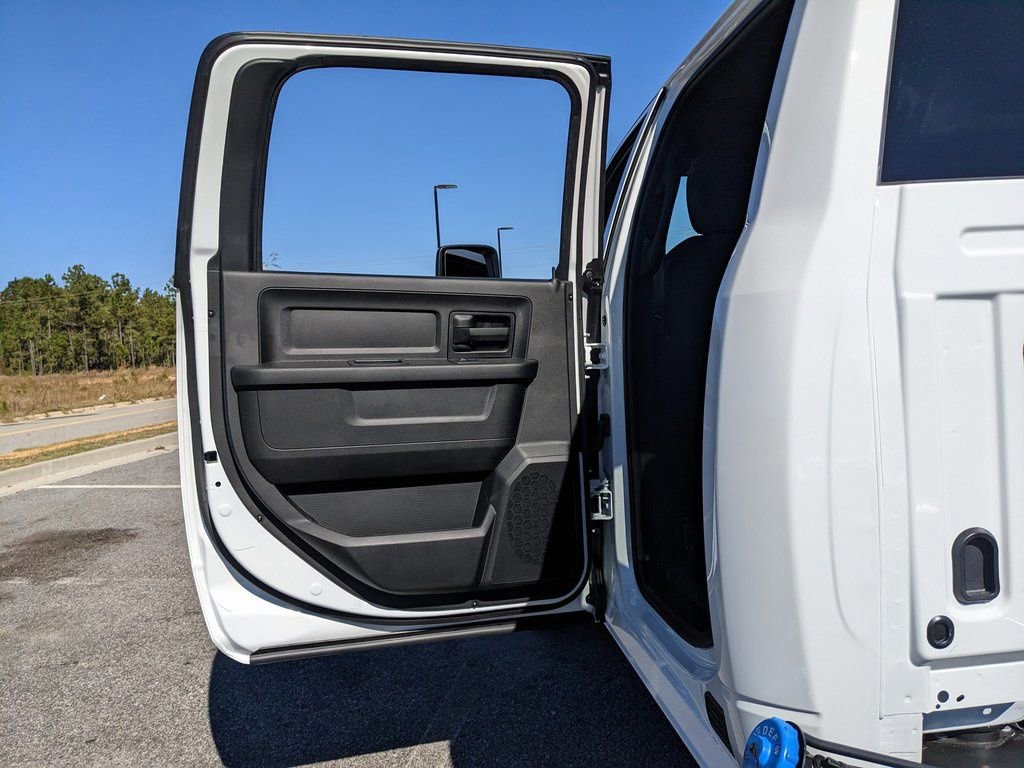 New 2026 RAM 3500 Tradesman w/ Chrome Appearance Group A RWD image 44