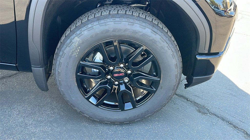 New 2026 GMC Sierra 1500 Elevation image 9