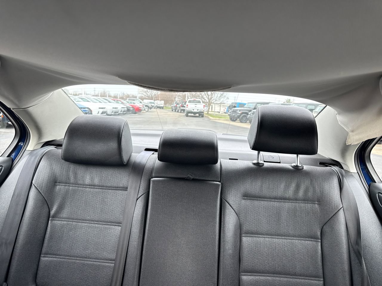 Used 2011 Volkswagen Jetta SE image 24