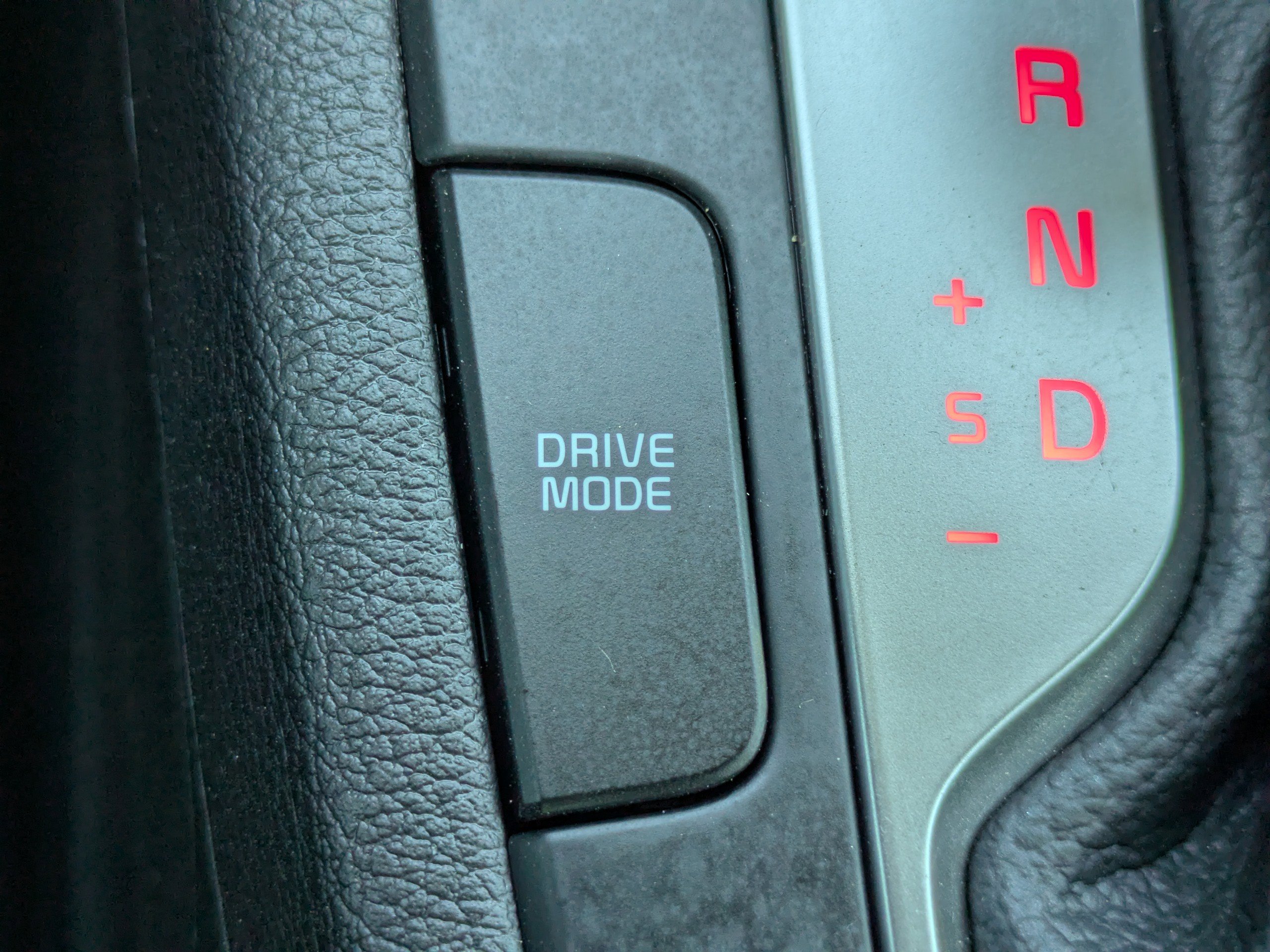 Certified 2022 Kia Forte LXS w/ LXS Technology Package image 23