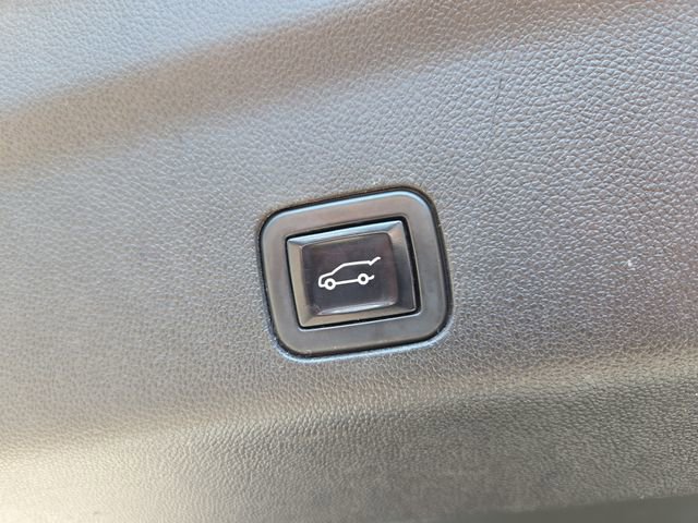 Used 2021 Chevrolet Tahoe LT image 15