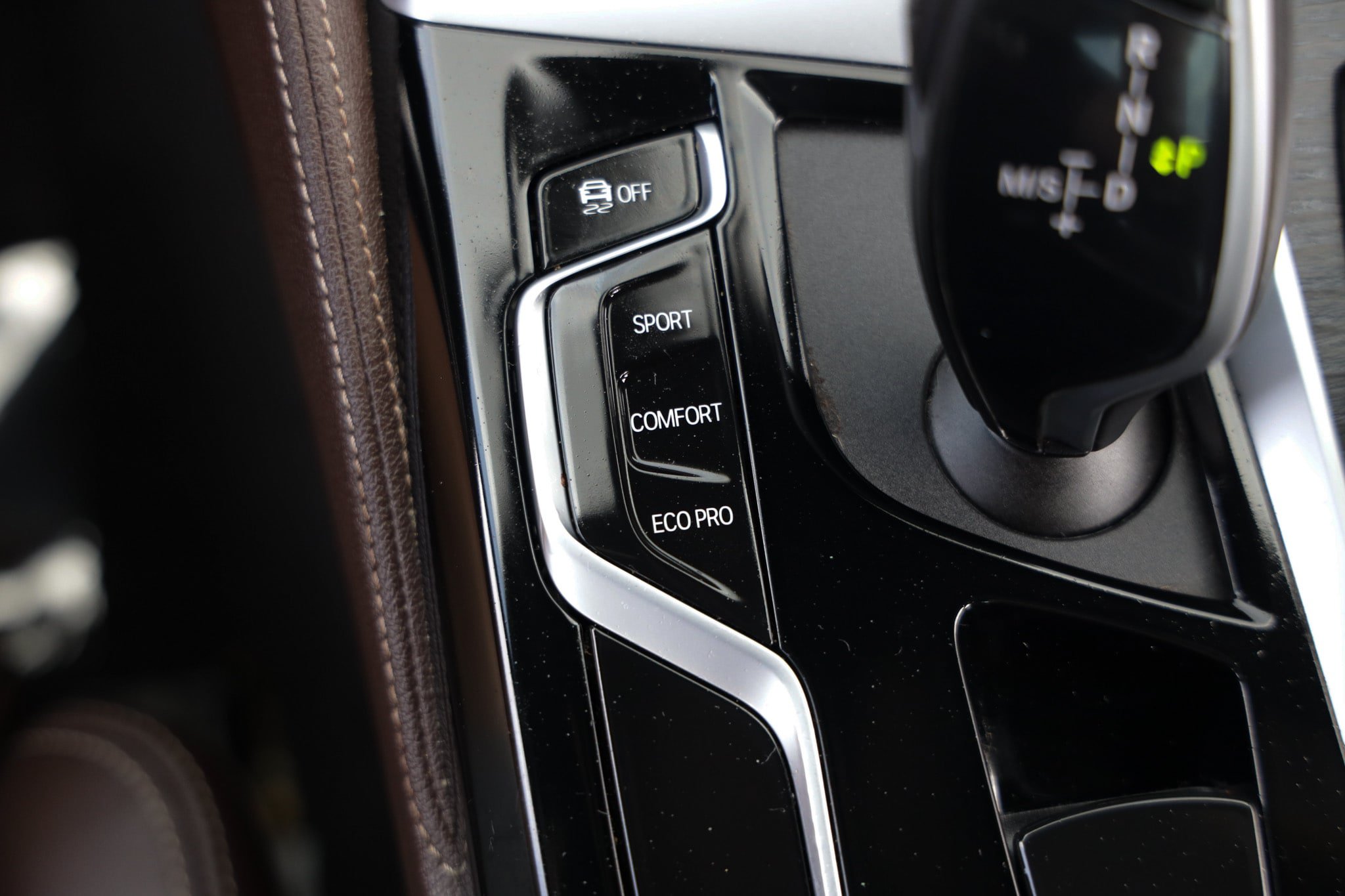 Used 2022 BMW 540i w/ M Sport Package RWD image 44