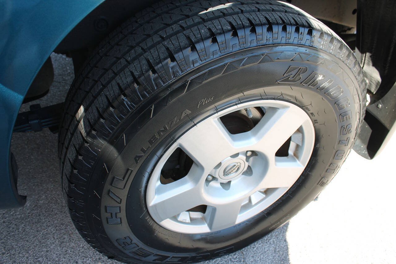 Used 2005 Nissan Frontier NISMO w/ (J01) Sunroof Pkg RWD image 13