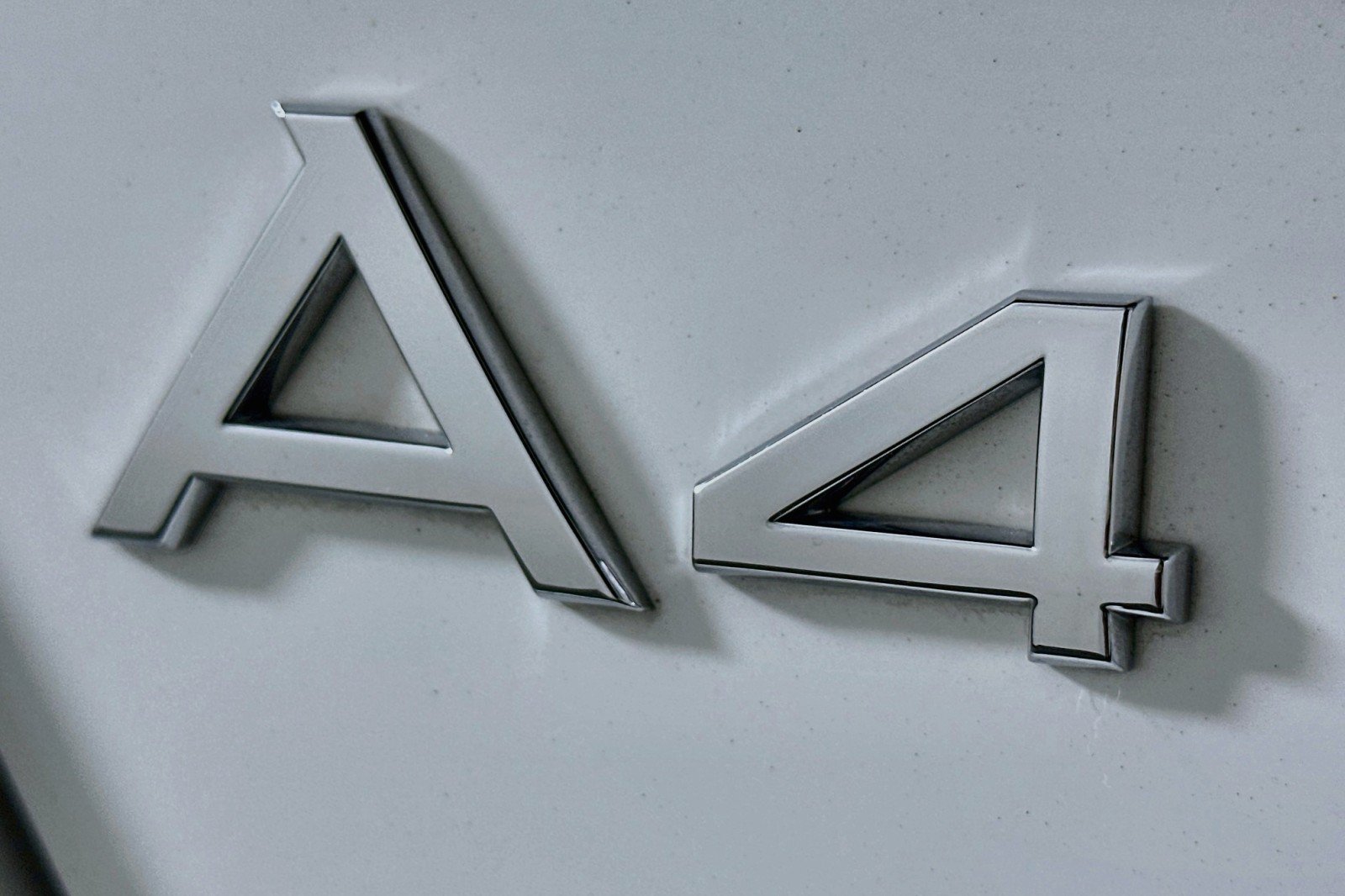 Used 2023 Audi A4 2.0T Premium AWD/4WD image 10