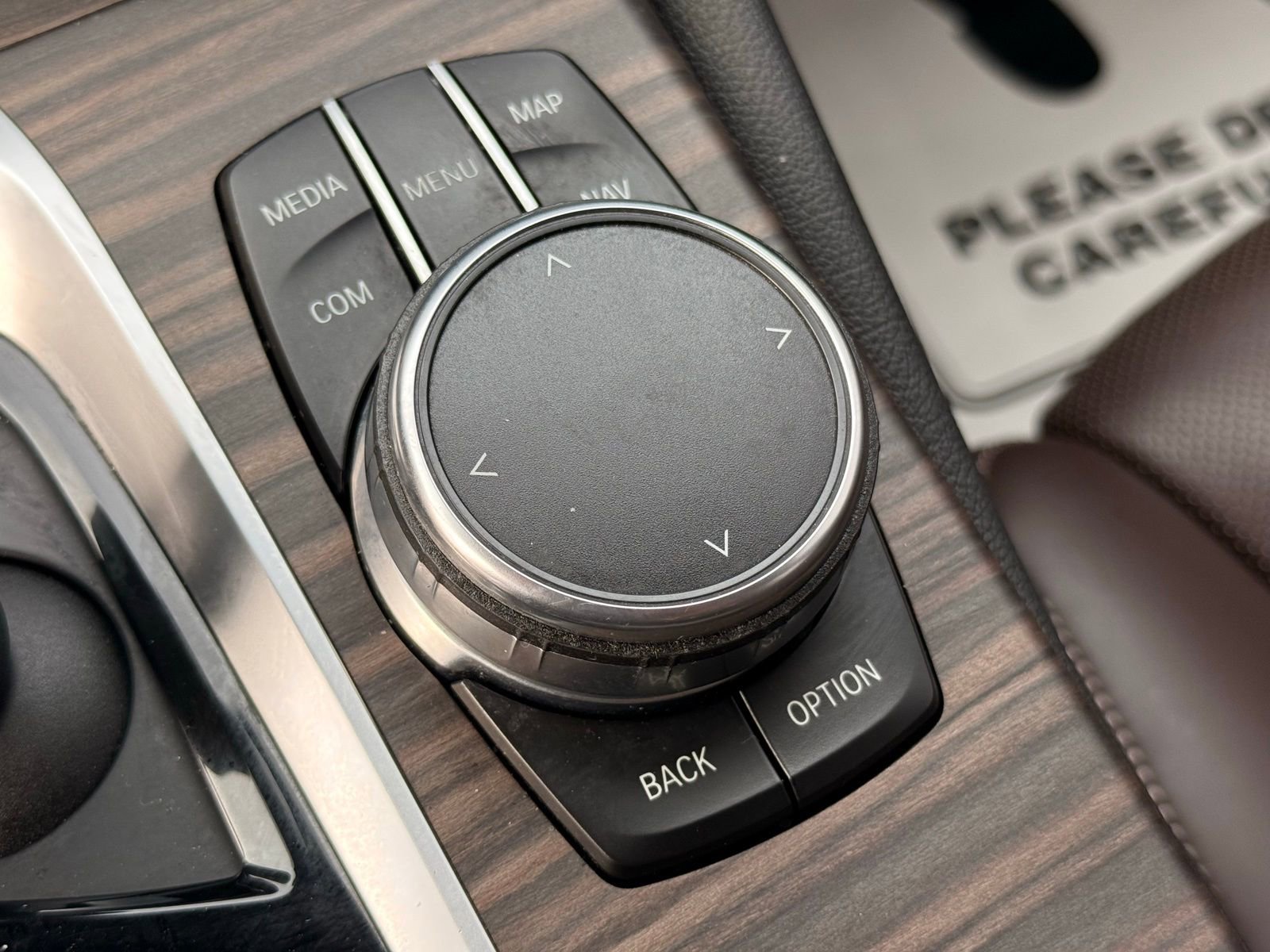 Used 2017 BMW 540i xDrive image 27