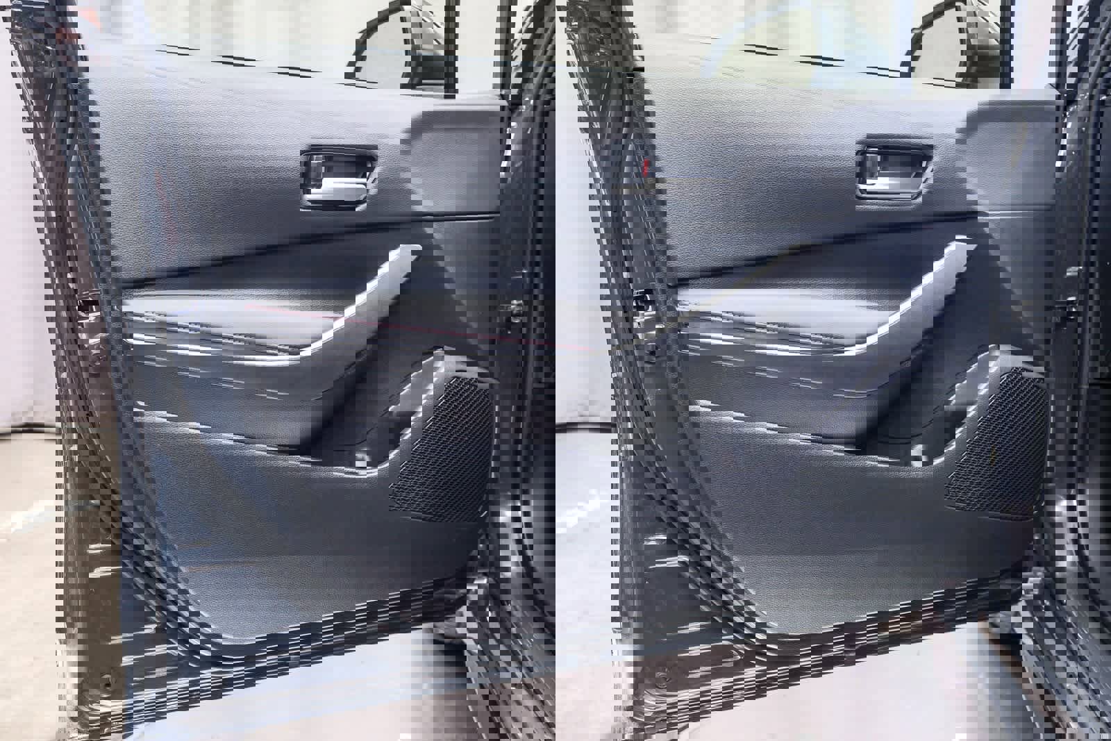 Used 2024 Toyota Corolla SE image 22