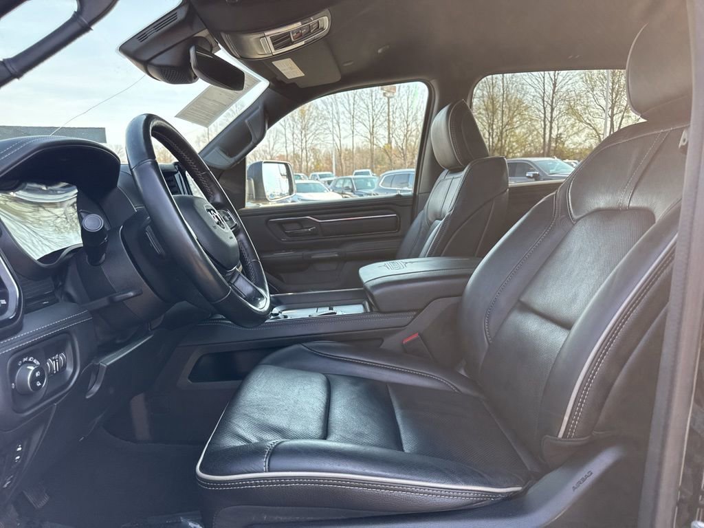 Used 2023 RAM 1500 Limited w/ Bed Utility Group image 9